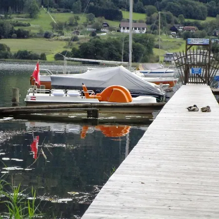 Roberto Haus Kmb Seeappartement Am Ossiacher See, Hallenbad, Skiarena Gerlitzen Apartmán *