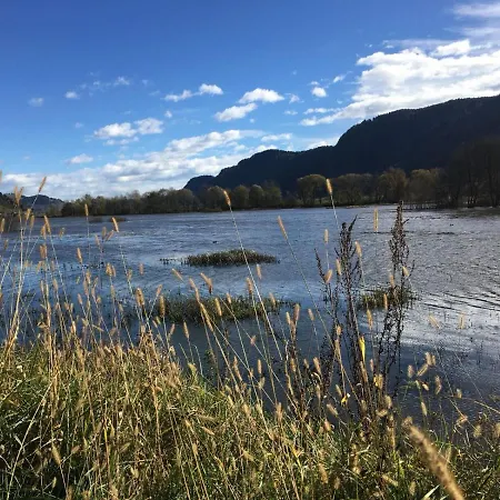 Roberto Haus Kmb Seeappartement Am Ossiacher Mit Direktem Seezugang, Hallenbad Tschoran