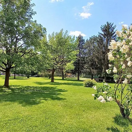 Roberto Haus Kmb Seeappartement Am Ossiacher Mit Direktem Seezugang, Hallenbad *