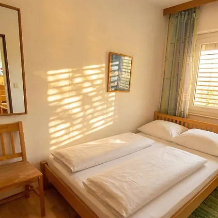 Roberto Haus Kmb Seeappartement Am Ossiacher See, Hallenbad, Skiarena Gerlitzen Tschoran