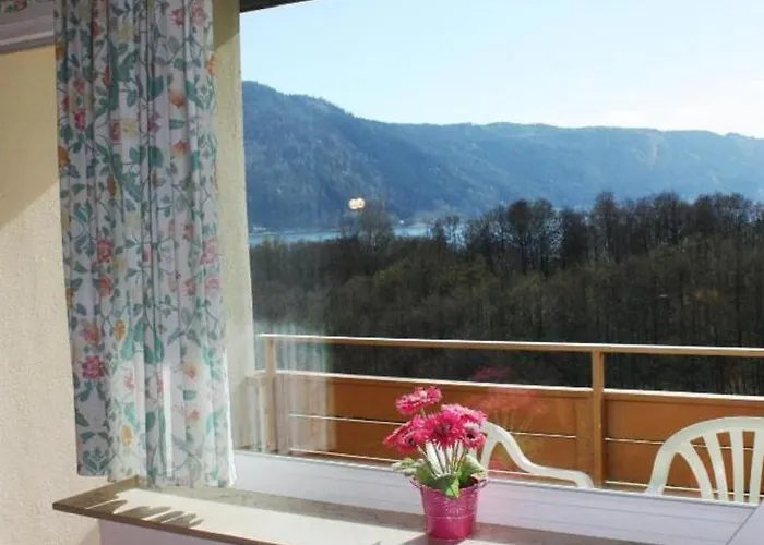 Apartmán Roberto Haus Kmb Seeappartement Am Ossiacher See, Hallenbad, Skiarena Gerlitzen *